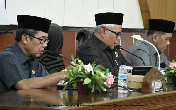 Thumbnail Berita - DPRD Kabupaten Madiun Soroti Besaran Belanja Modal yang Hanya 11 Persen dari Rancangan Kekuatan APBD 2024