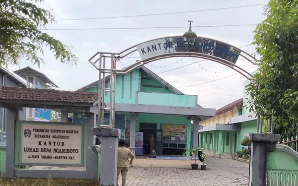 Geledah Kantor Desa Ngariboyo, Kejari Magetan Sita Satu Koper Dokumen Terkait Dugaan Korupsi Dana Desa