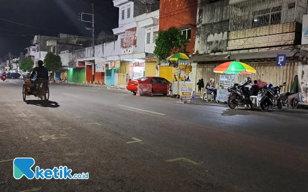 Usai Dua Pekan Direlokasi, PKL di Jalan Samanhudi Masih Sepi