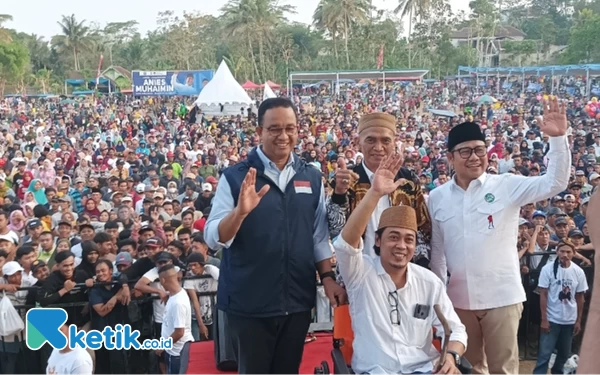 Foto KH Romo Ahmad Soeroso ketika di Sumbermanjing wetan. (Foto : Dok Ketik).