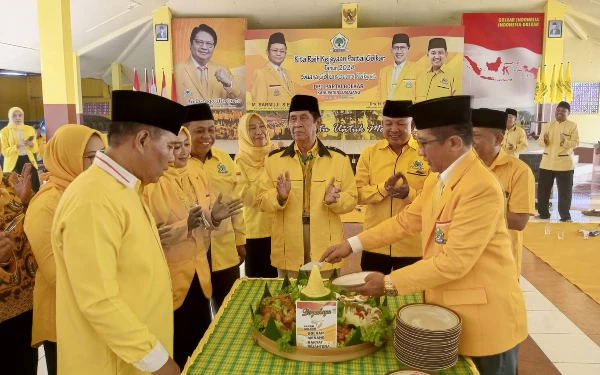 Thumbnail Menargetkan Tujuh Kursi di DPRD, Ini Yang Dilakukan DPD Golkar Lumajang