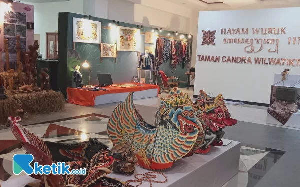 Foto Suasana ruang pameran Festival Panji Asean di Taman Candra Wilwatikta Pandaan.  (foto: Sutejo Rc/ketik.co.id)