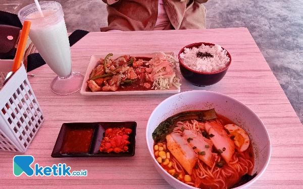 Thumbnail Lezatnya Kuliner Khas Jepang di Warunk Genji Malang