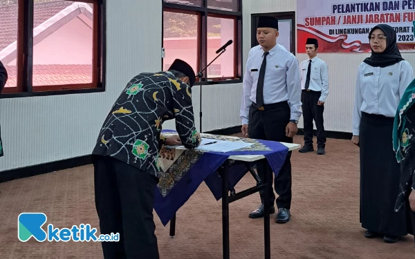 Thumbnail Berita - Inspektorat Kabupaten Blitar Lantik 6 Pejabat Fungsional