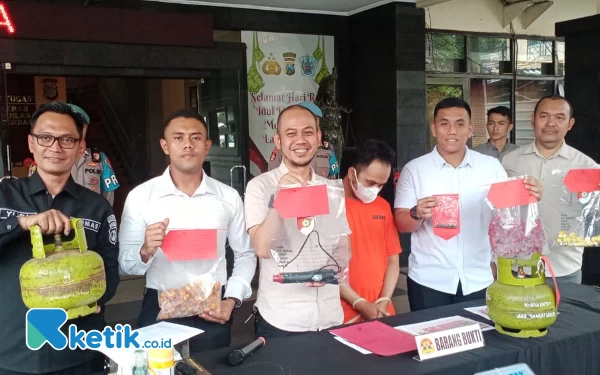 Polresta Malang Kota Tangkap Pelaku Pengoplosan Tabung Gas LPG Subsidi