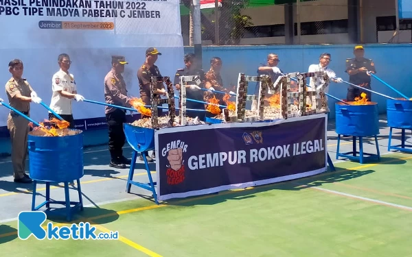 Bupati Jember Siap Fasilitasi Legalitas Industri Rokok