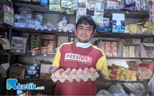 Harga Telur di Pacitan Naik Rp2 Ribu, Pedagang Ungkap Alasannya