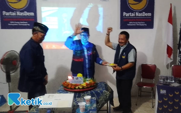 Thumbnail Peringati Hari Jadi ke-12, Ini Pesan Bambang AS Ketua Bapilu Partai Nasdem Kabupaten Tulungagung