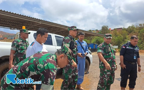 Foto Dandrem 152 Babullah Saat Tiba di PT Wanatiara Persada (Foto Ato)