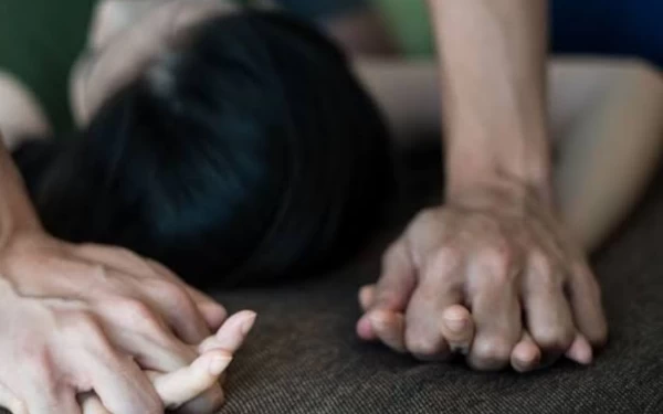 Thumbnail Berita - Bejat! Ayah di Wonogiri Tega Perkosa Anak Angkat Selama 3 Tahun, Dibongkar Pacar Korban