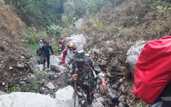 Antisipasi Banjir Bandang, BPBD Kota Batu Susur Sungai Lereng Gunung Arjuna