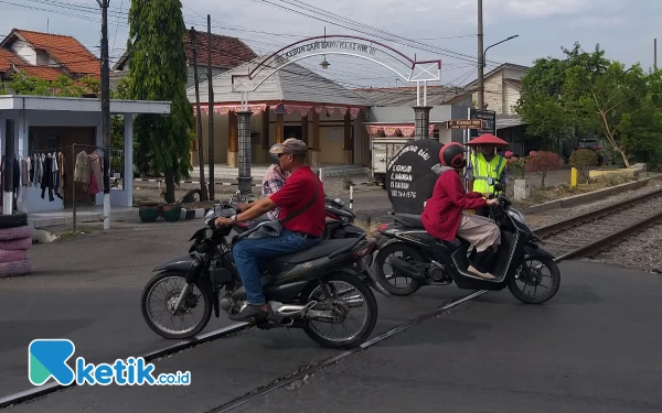 Waspada! Ada 5 Perlintasan Tak Berpalang Pintu di Kota Surabaya