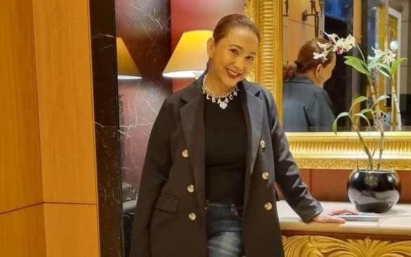 Foto Potret Artis senior Kiki Fatmala. (Foto: Instagram @qq_fatmala)