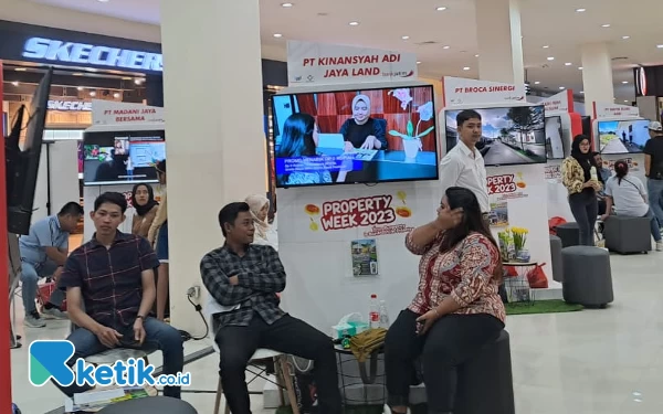 Foto Stand developer di Bank Jatim Property Expo 2023 (15/12/2023) (Foto: Fenna/Ketik.co.id)