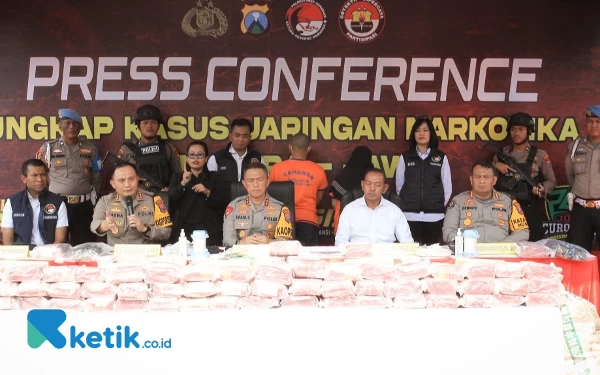 Foto Press Confrence Ungkap Kasus sabu-sabu sejumlah 144 kg. (Foto: Shinta Miranda/Ketik.co.id)