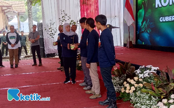 Sapa Masyarakat Konservasi di Kota Batu, Gubernur Jatim Dorong Pemulihan Ekosistem Pasca Karhutla