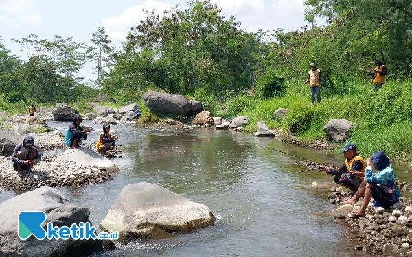 Foto Titik kegiatan mancing bareng di sungai Gunung Lemah, Sawangan Magelang, tepatnya berada aliran sungai Pabelan bagian atas. (Foto: Dodo Artos for Ketik.co.id)