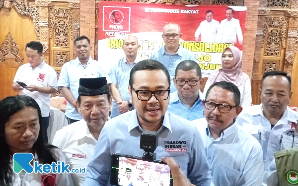 Thumbnail Berita - 217 Kades di Nganjuk Gabung Projo, Ketua DPD Projo Jatim Bayu Airlangga: Wujud Terima Kasih ke Pak Jokowi