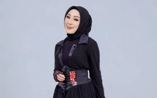 Foto Samara Kartika Cinta, Miss Hijab NTB Favorit 2022 (Foto: Wandi Ruswannur/ketik.co.id)