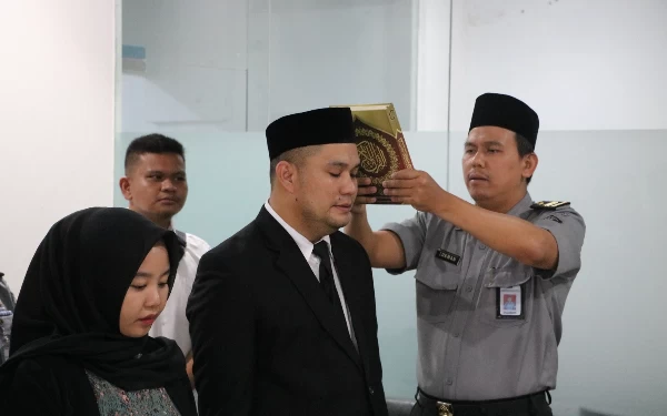 Foto Kadivyankumham Kemenkumham Sumsel Lantik Notaris Pengganti