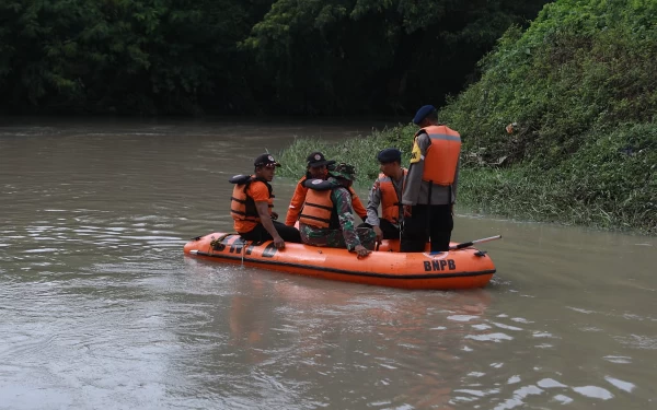 Thumbnail Berita - Aliran Dam Kali Sono Kota Madiun Memakan Korban