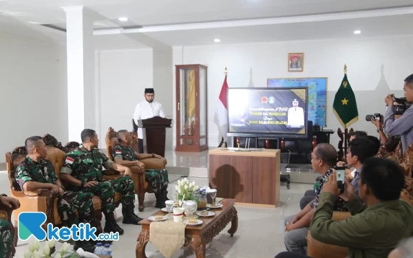 Foto Bupati Bassam saat memberi sambutan (Foto Alif)