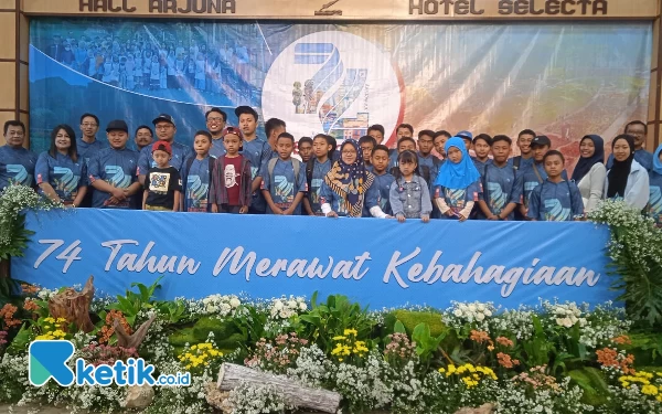 Taman Rekreasi Selecta Ajak Ratusan Anak Yatim Wisata Gratis