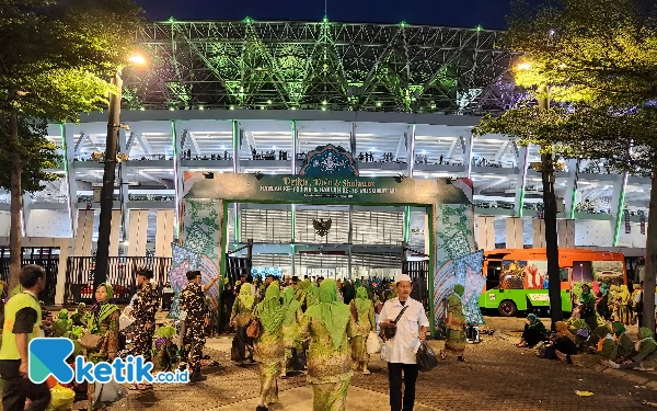 Thumbnail Salah satu pintu masuk Harlah ke-78 Muslimat NU di Stadion Gelora Bung Karno Jakarta