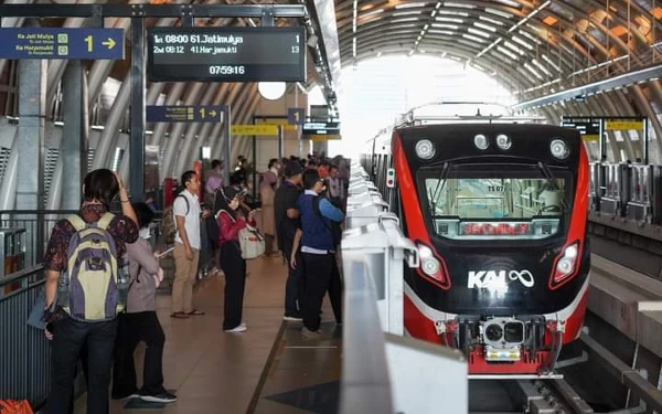 Thumbnail Berita - LRT Jabodebek Beri Berbagai Manfaat dan Fasilitas untuk Pelanggan, Ini Daftarnya!