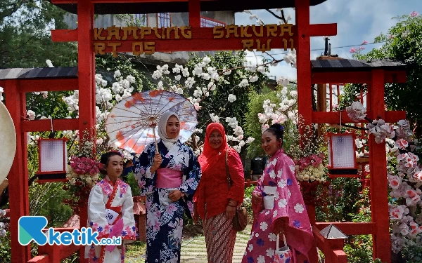 Thumbnail Berita - Diresmikan, Kampung Sakura Hadirkan Nuansa Jepang di Kota Batu