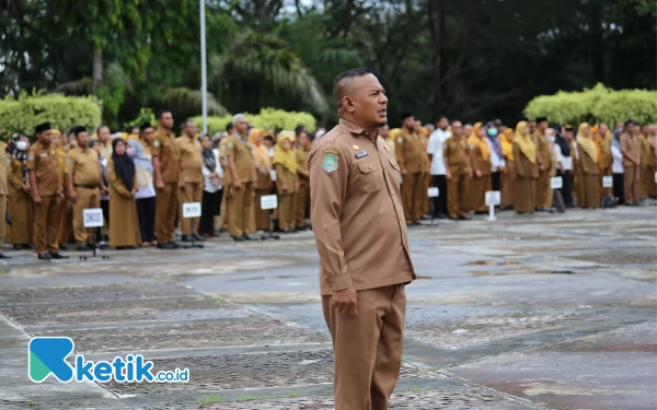 Foto Suasana Apel Gabungan di Kantor Bupati Halsel. (Foto Nawir)