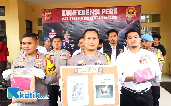 Thumbnail Polresta Bandung Ungkap Kasus Penemuan Jasad Pelajar Korban Pembunuhan