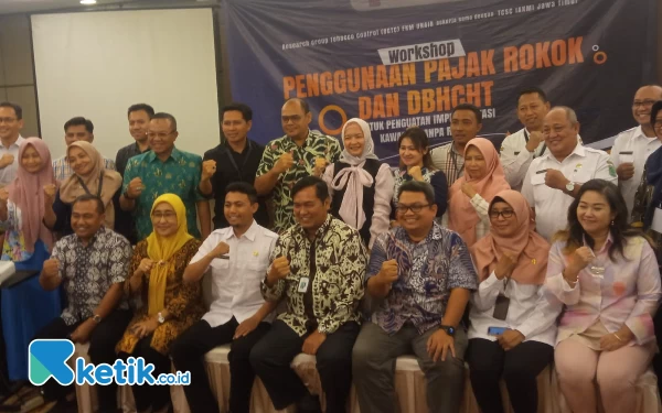 Foto Para pemateri yang hadir di workshop penggunaan pajak rokok dan dana bagi hasil cukai hasil tembakau. (Foto: Dok. Ketik.co.id)