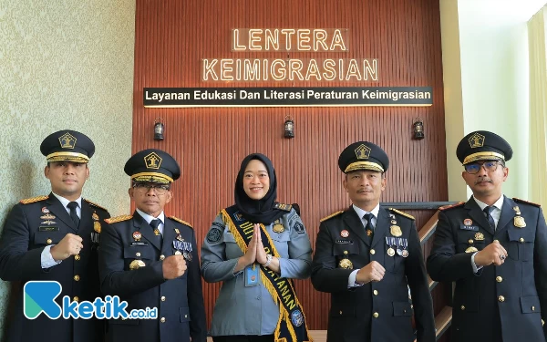 Thumbnail Imigrasi Surabaya Jadi Role Model Lewat Program Lentera Keimigrasian, Kakanwil Kemenkumham Jatim Beri Apresiasi