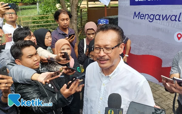 Foto Direktur Lembaga Pendidikan dan Sertifikasi Profesi (LPSP) Unesa,Dr. Martadi, M.Sn. (Foto: Husni Habib/Ketik.co.id)