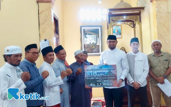 Thumbnail Pemkab Halsel Glontorkan Rp 2,3 Miliar untuk Pembangunan Masjid Al Kautsar Tomori