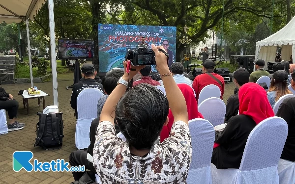 35 Pemuda Kota Malang Ikuti Workshop Fotografi