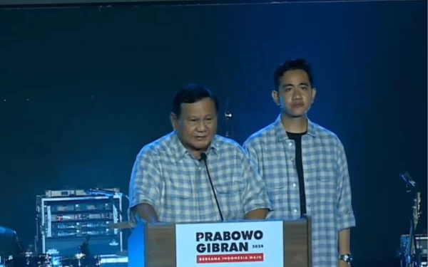 Foto Prabowo-Gibran saat menyampaikan pidato kemenangan usai pemungutan suara. (Foto: Tangkapan layar youtube)