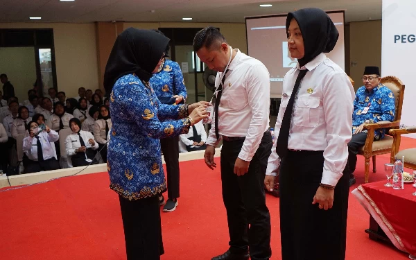 Thumbnail Tingkatkan Pelayanan Publik, Pemkab Bojonegoro Gelar Orientasi PPPK Angkatan I-IX