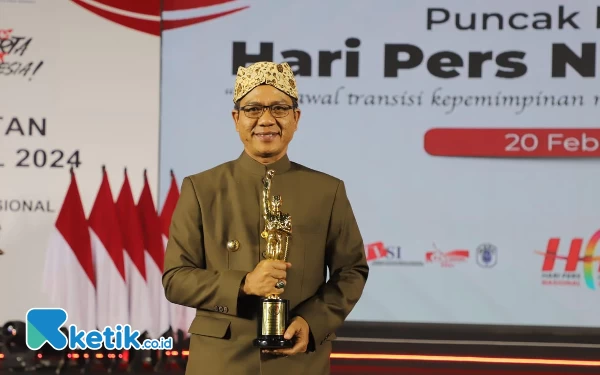 Raih Anugerah PWI Pusat, Bupati Bandung Dinobatkan Jadi Tokoh Nasional Bidang Pembangunan dan Kebudayaan