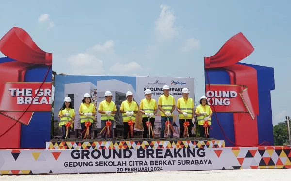 Foto Ground Breaking gedung baru Sekolah Citra Berkat Surabaya. (Foto: Dok Humas Citra Berkat Surabaya)