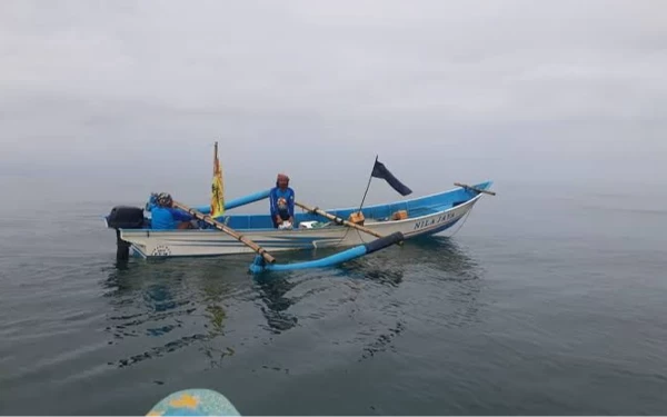 Thumbnail Berita - Terbawa Arus Hingga ke Malaysia, Dua Nelayan Indonesia Akhirnya Dipulangkan