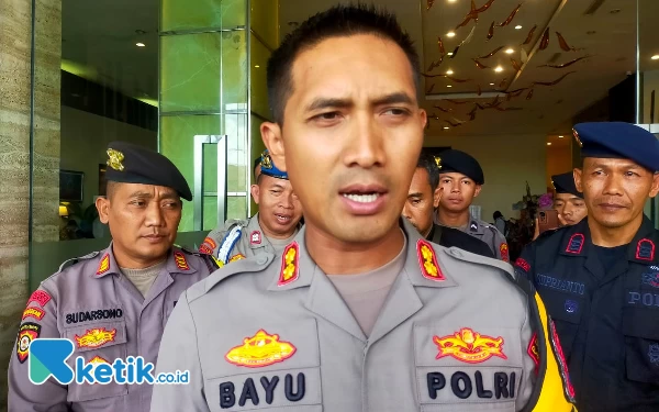 Pergeseran Logistik Pemilu Jember ke Surabaya, Polres Kerahkan 10 Personil Pengamanan