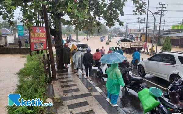 Thumbnail Banjir Kembali Kepung Kota Sorong, Warga Pertanyakan Kinerja Pj Wali Kota