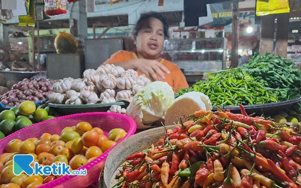 Thumbnail Awal Ramadan, Harga Cabai di Pasar Tradisional Jember Turun