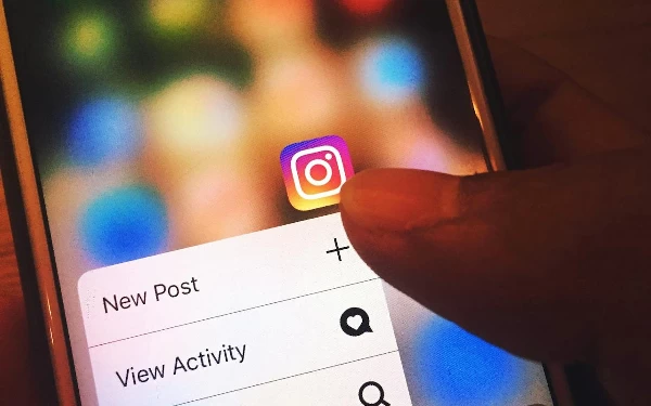 Thumbnail Berita - Demi Keamanan, Berikut Cara Menghapus Akun Instagram yang Lupa Password
