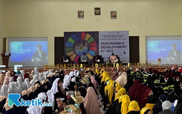 Thumbnail Keren! International Education Festival SMP Ar Rohmah IIBS Malang Hadirkan Sidang PBB