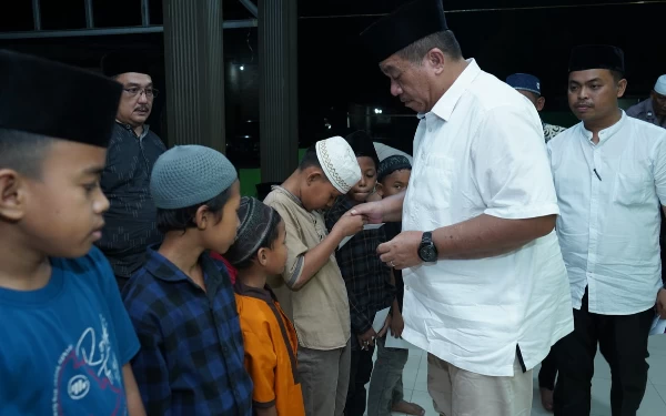 Thumbnail Wakil Bupati Asahan Gelar Safari Ramadhan Hari ke-2 di Masjid Raya Pekan