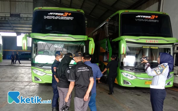 Thumbnail Usai Ram Check, 15 Bus di Kota Malang Dinyatakan Aman Beroperasi