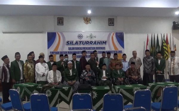 Thumbnail Koalisi Diujung Tanduk, NU-Muhammadiyah Lumajang Berharap Cak Thoriq dan Bunda Indah Tetap Bersatu